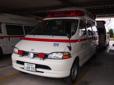 高規格救急自動車 ２代目 ハイメディック
