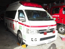 高規格救急自動車 ３代目２型 ハイメディック