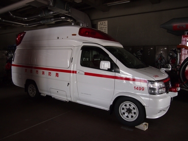 高規格救急自動車 ２代目前期型 パラメディック