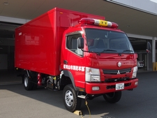 資機材搬送車