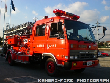 ［水１-Ｂ型］ 水槽付きポンプ車
