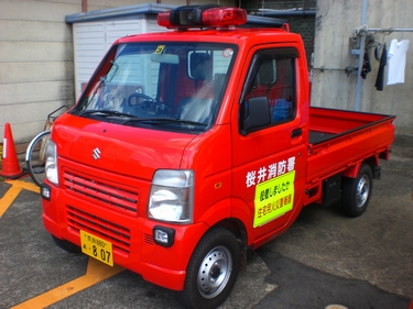 軽資機材搬送車