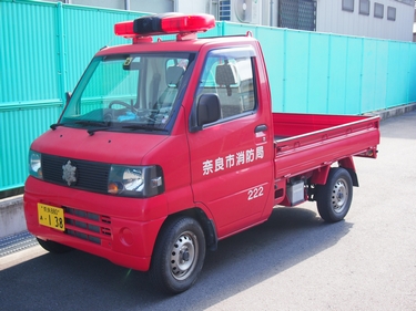 査察車