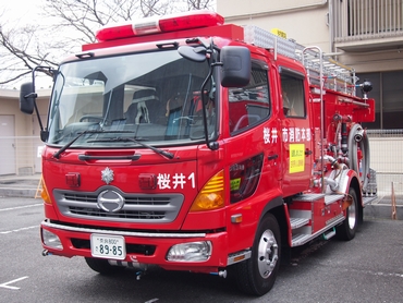 ［水１-Ｂ型］ 水槽付きポンプ車