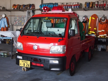 軽資機材搬送車