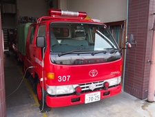 資機材搬送車