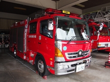 ［水１-Ａ型］ 水槽付きポンプ車
