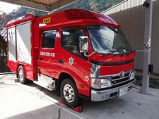 ［ＣＤ-１型］ 小型水槽付きポンプ車