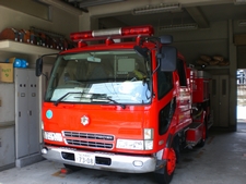 ［水１-Ａ型］ 水槽付きポンプ車
