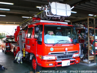 ［１５Ｍ級］ はしご付きタンク車