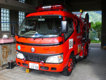 ［CD-1型］ 小型水槽付きポンプ車