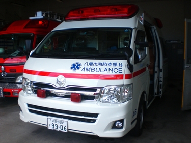 高規格救急自動車 3代目3型 ハイメディック