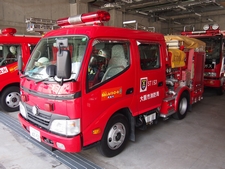 ［ＣＤ-１型］ 小型水槽付きポンプ車