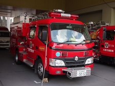 救助ポンプ車