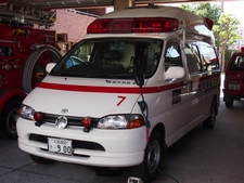 高規格救急自動車 ２代目 ハイメディック