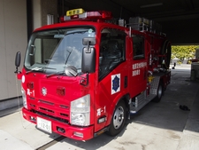 ［ＣＤ-１型］ 小型水槽付きポンプ車
