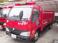 資機材搬送車